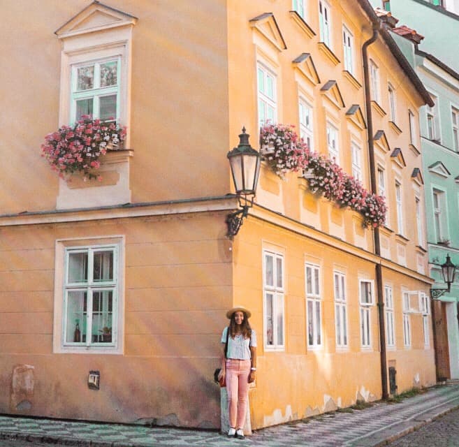 Wondering what to do in Prague in 3 days? See the best of architecture, culture, food, activities & more in the Czech capital with this Prague itinerary. #Prague #Itinerary #VisitPrague #VisitCZ