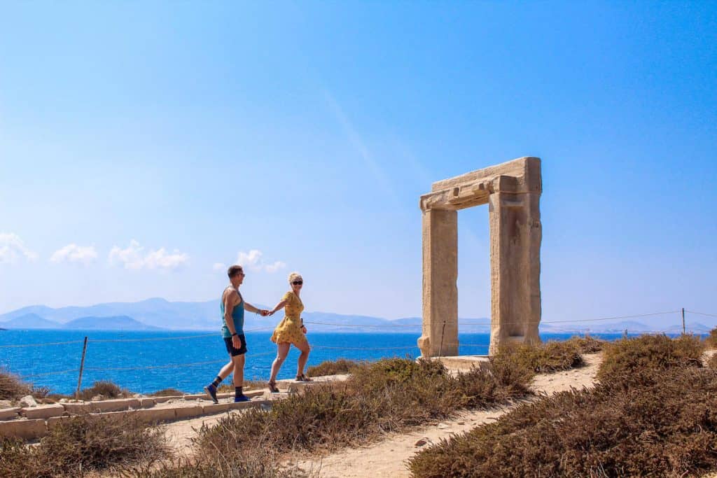 Apollo temple Enjoy a slice of island paradise on the best Naxos beaches in the popular Cyclades islands in Greece. From sandy beaches with crystal waters and secret coves for privacy, these are the best beaches in Naxos.