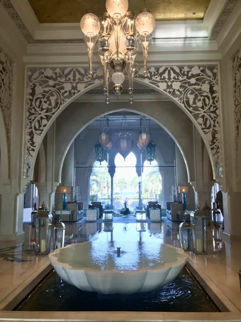One&Only The Palm lobby with arches and fountain